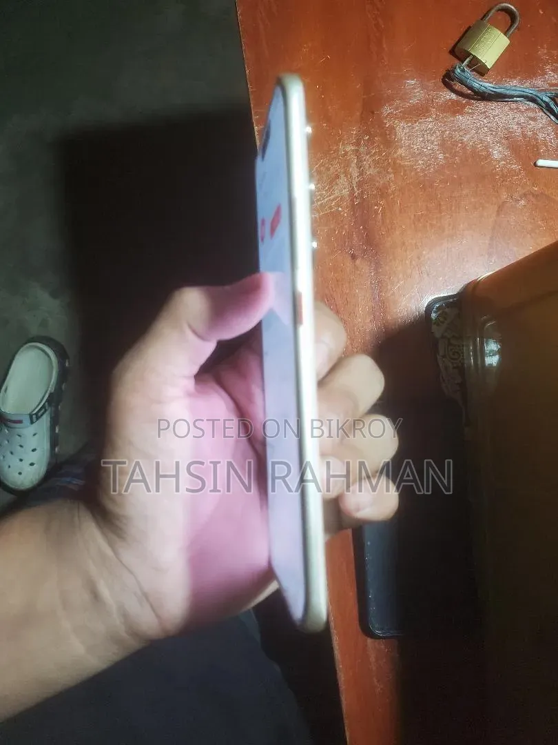 Itel Super 26 Ultra 128 GB Gold