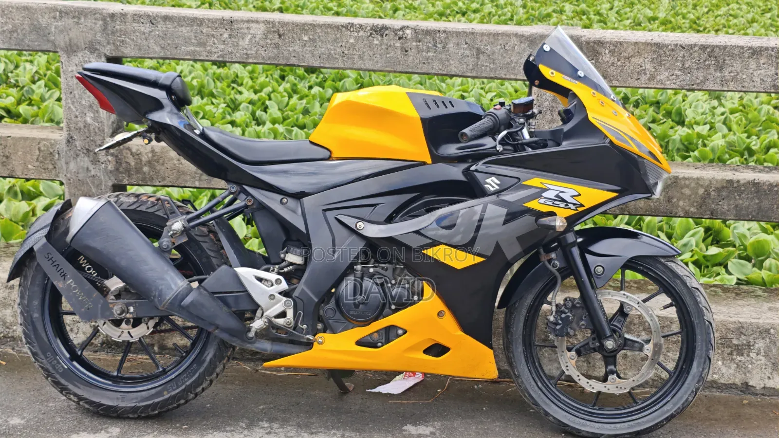 Suzuki GSX-R150 2022 Yellow