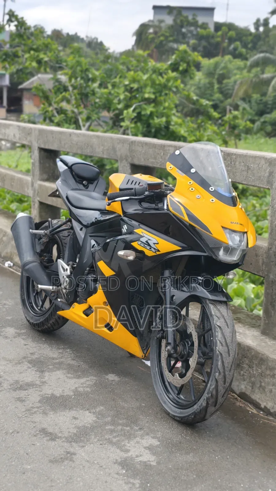 Suzuki GSX-R150 2022 Yellow