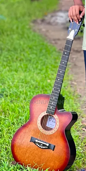 কম দামে গিটার Sell দেওয়া হবে ।