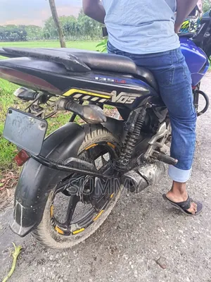 Bajaj Pulsar 135 LS 2013 Red