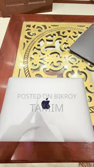 Laptop Apple MacBook 2018 16GB Intel Core i7 SSD 256GB