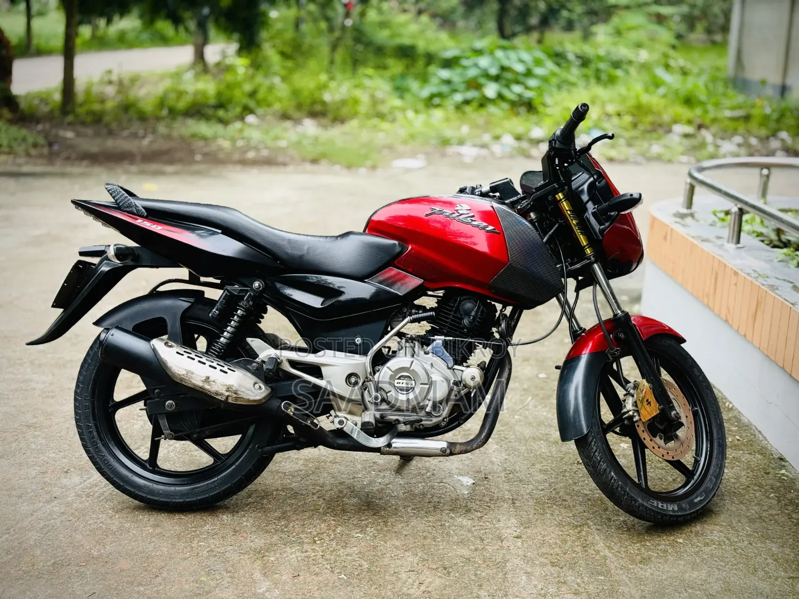 Bajaj Pulsar 150 2013 Red