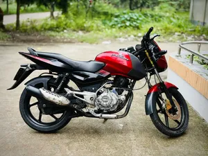 Bajaj Pulsar 150 2013 Red
