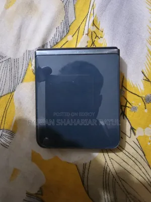 স্যামসাং গ্যালাক্সি জেড ফ্লিপ ৩ ২৫৬ জিবি ব্ল্যাক