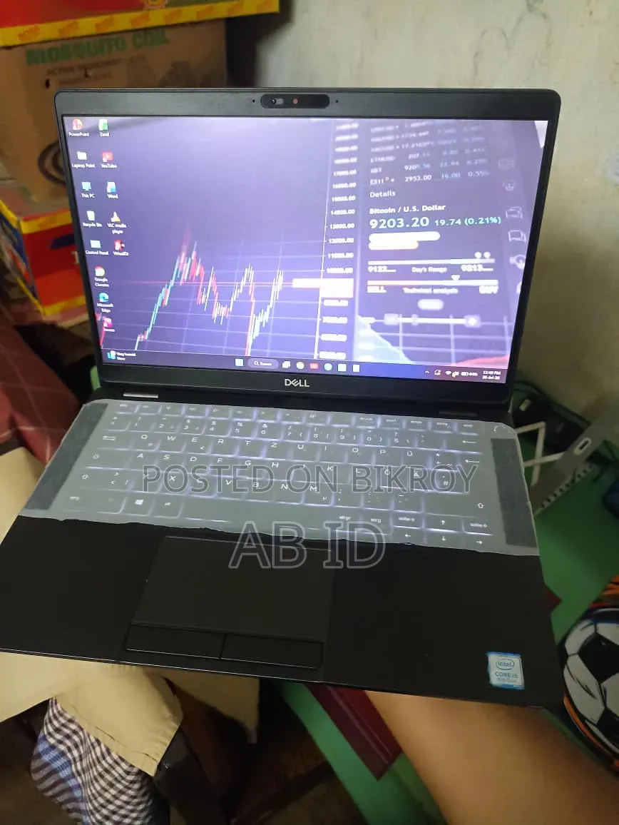 Laptop Dell Latitude 5300 8GB Intel Core i5 SSD 256GB
