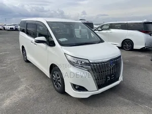 Toyota Esquire 2020 Pearl