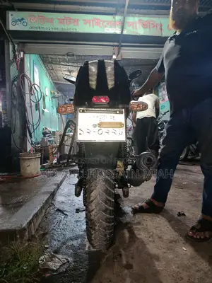 Bajaj Pulsar 150 2019 Red