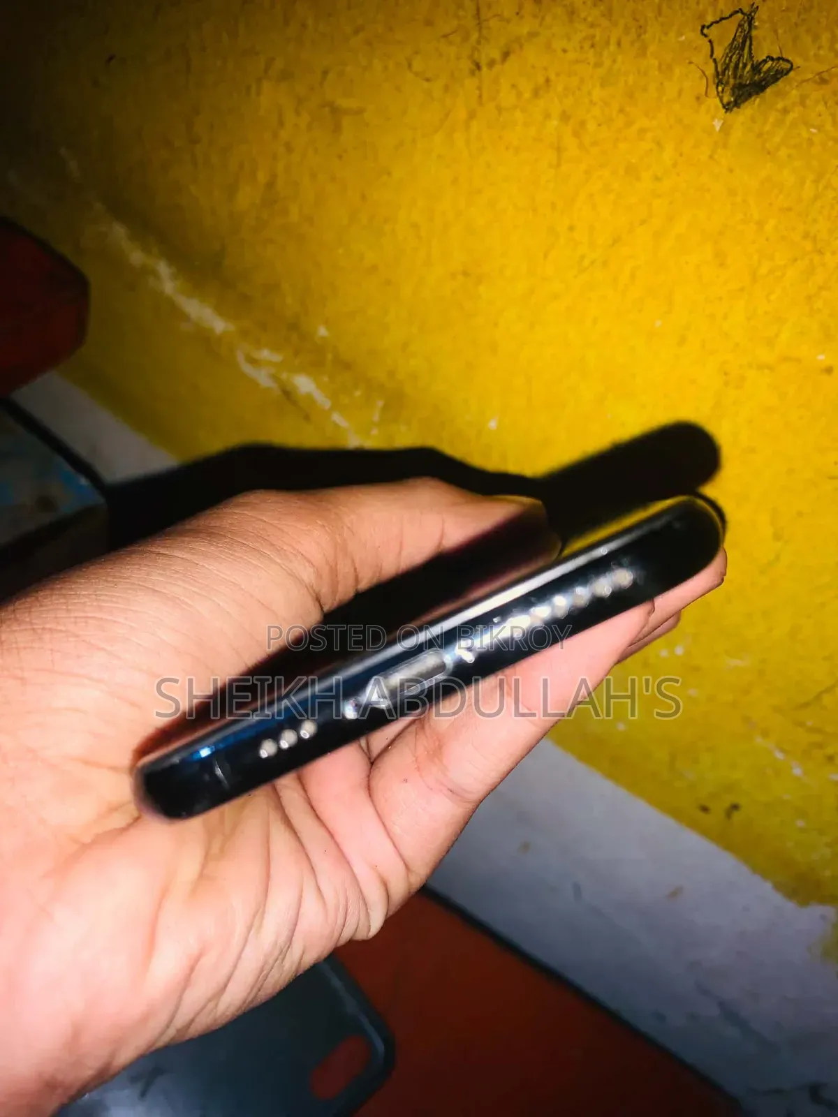 অ্যাপল আইফোন এক্সএস ৬৪ জিবি ব্ল্যাক