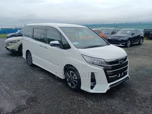Toyota Noah 2021 Pearl