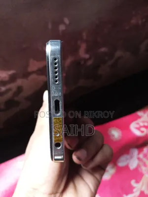 ইএল ১২৮ জিবি সাদা