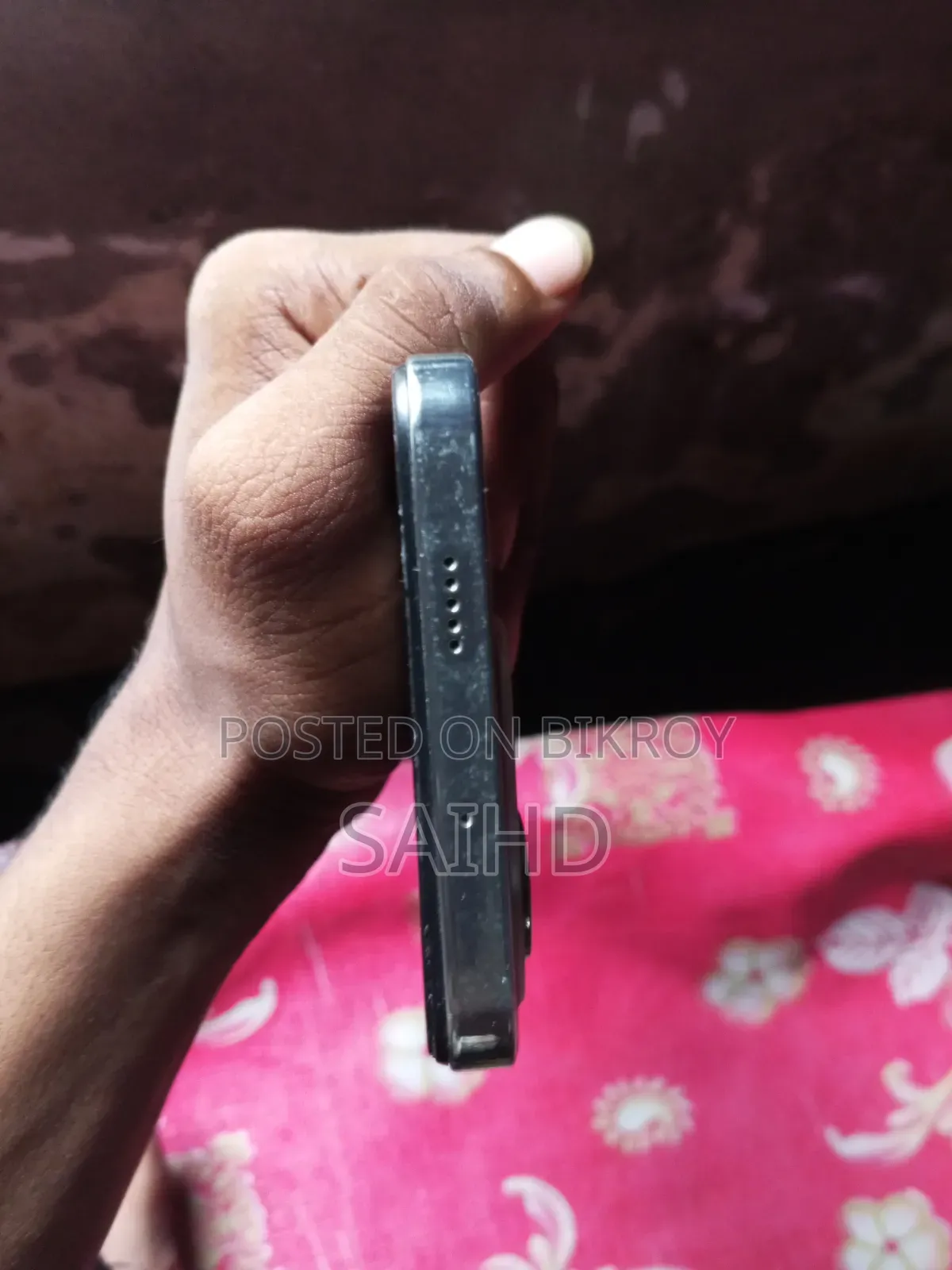 ইএল ১২৮ জিবি সাদা