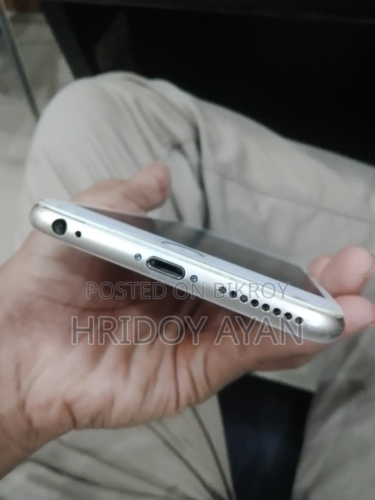 অ্যাপল আইফোন ৬এস প্লাস ৬৪ জিবি হোয়াইট