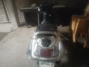 TVS Jupiter 2018 White