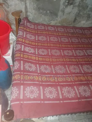 খাট বিক্রয়ের জন্য