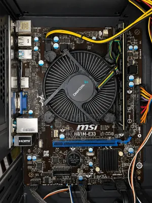Desktop Computer MSI 8GB Intel Core i3 HDD+SSD 500GB