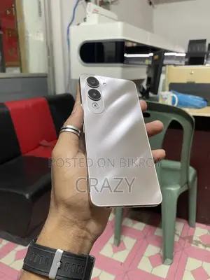 Vivo Y04 64 GB