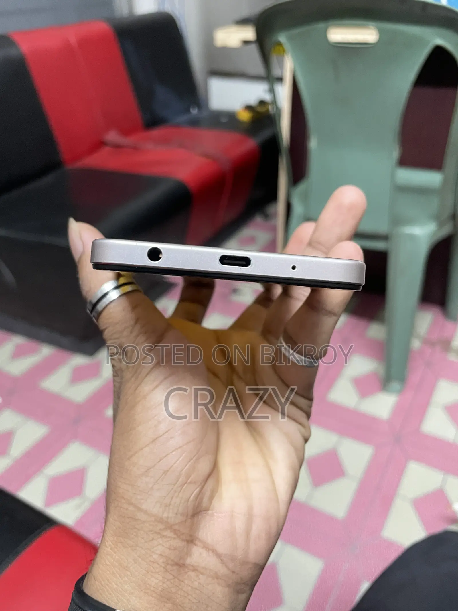 Vivo Y04 64 GB