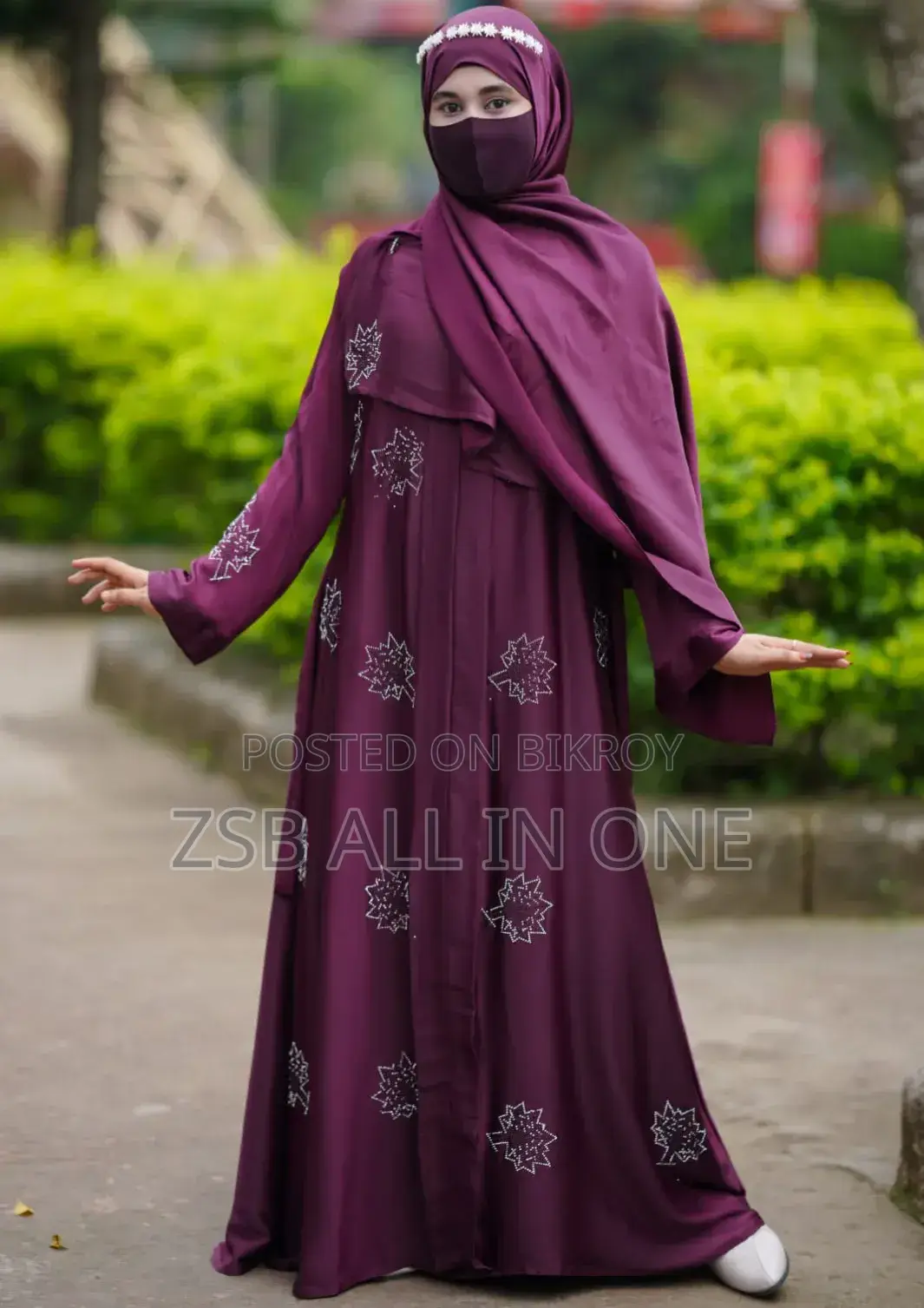 আফ্রিন স্টোন বোরকা (শুধু বোরকা)