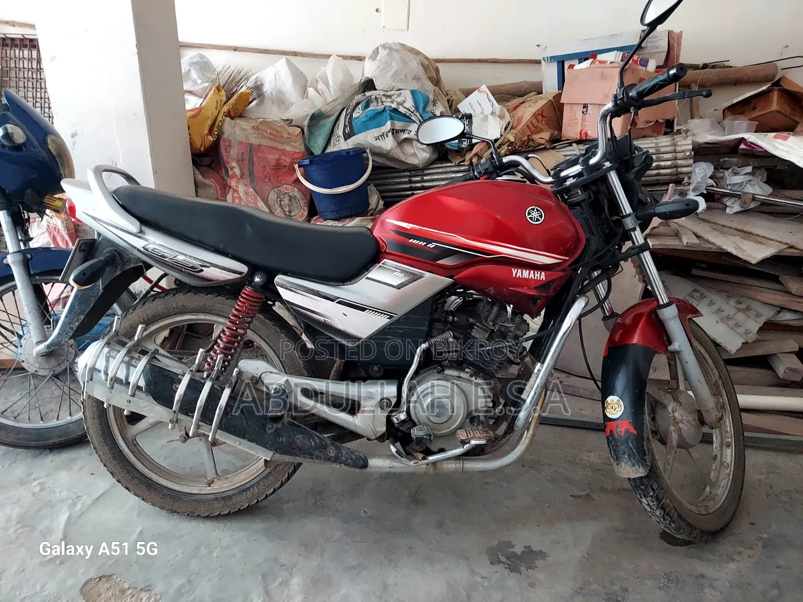 Yamaha 2004 Red