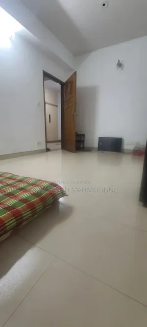 ওয়ারীতে ১ বেডরুমের অ্যাপার্টমেন্ট ভাড়ার জন্য