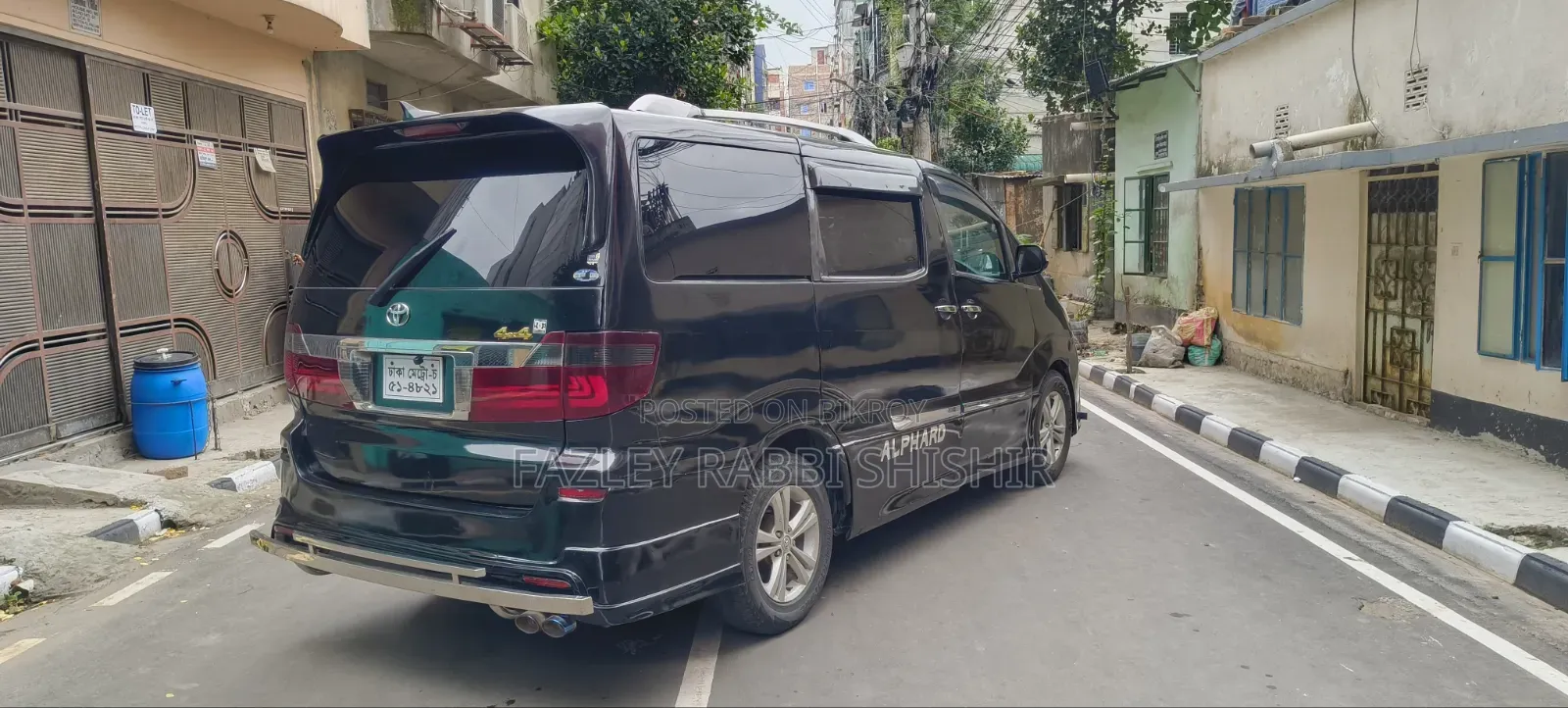 Toyota Alphard 2002 Black