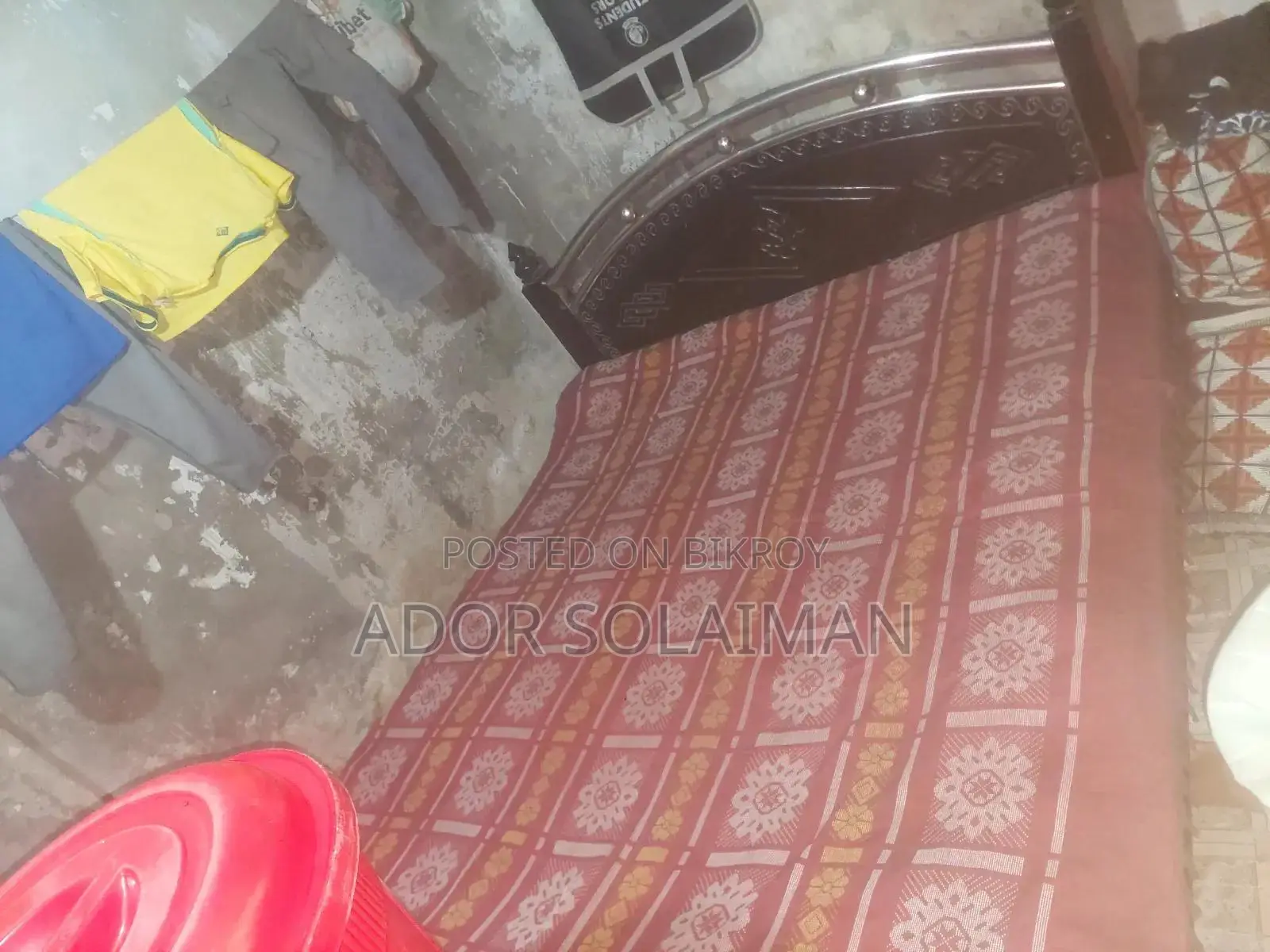 খাট বিক্রয়ের জন্য