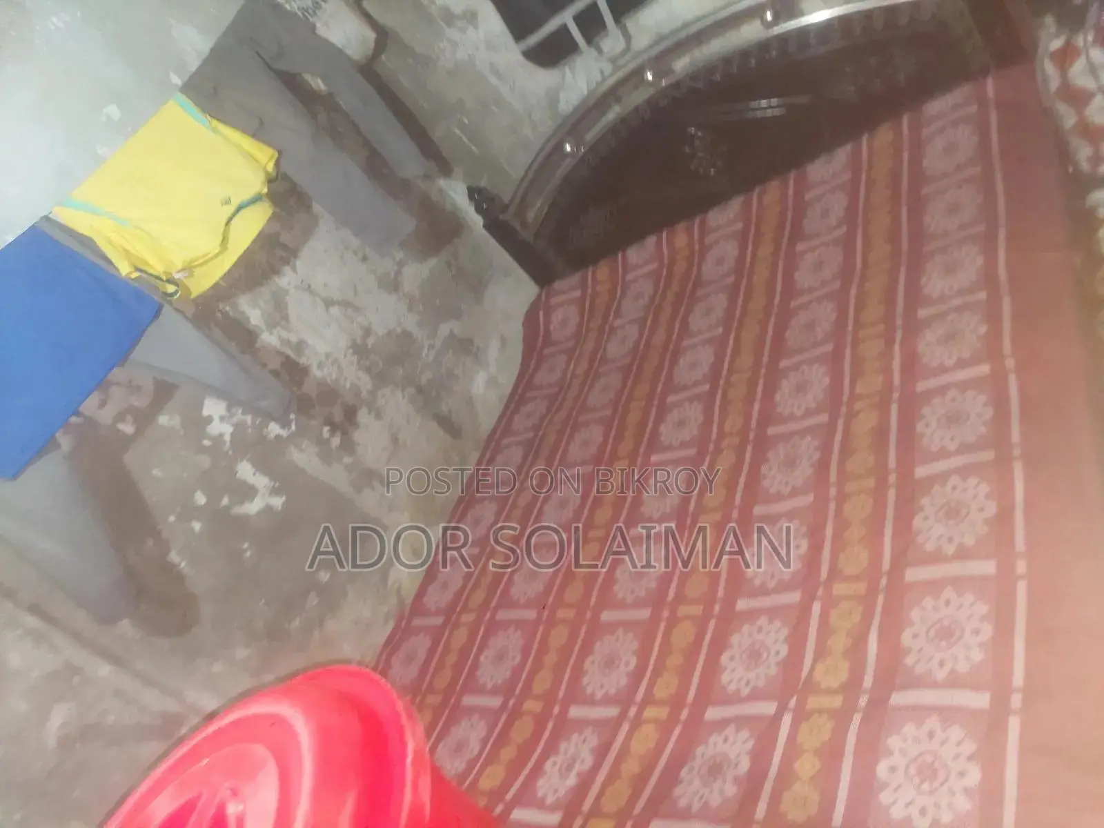 খাট বিক্রয়ের জন্য