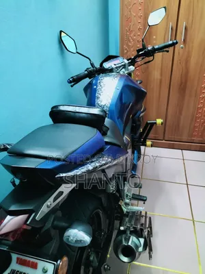 নতুন ইয়ামাহা এফজেডএস ভি২ ২০২৪ ব্লু