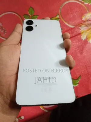 স্যামসাং গ্যালাক্সি এ০৬ ৬৪ জিবি সাদা