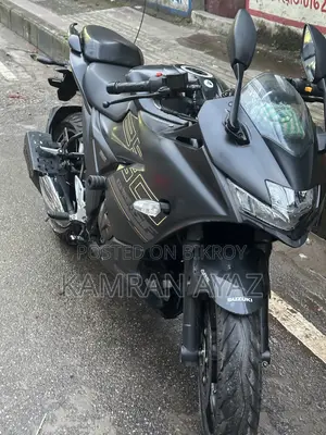 সুজুকি জিক্সার এসএফ ২৫০ ২০২৫ কালো