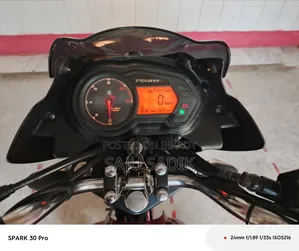 বাজাজ ডিসকভার ১২৫ ২০১৯ লাল