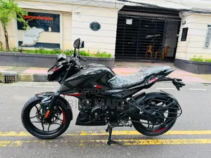 Bajaj Pulsar N160 2025 Black