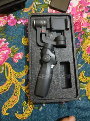 Baseus 3-Axis Smartphone Gimbal Stabilizer - Excellent Condition