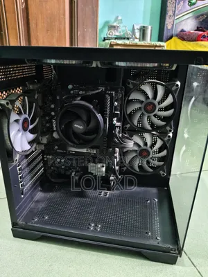 Desktop Computer 8GB AMD Ryzen 5 SSD 512GB