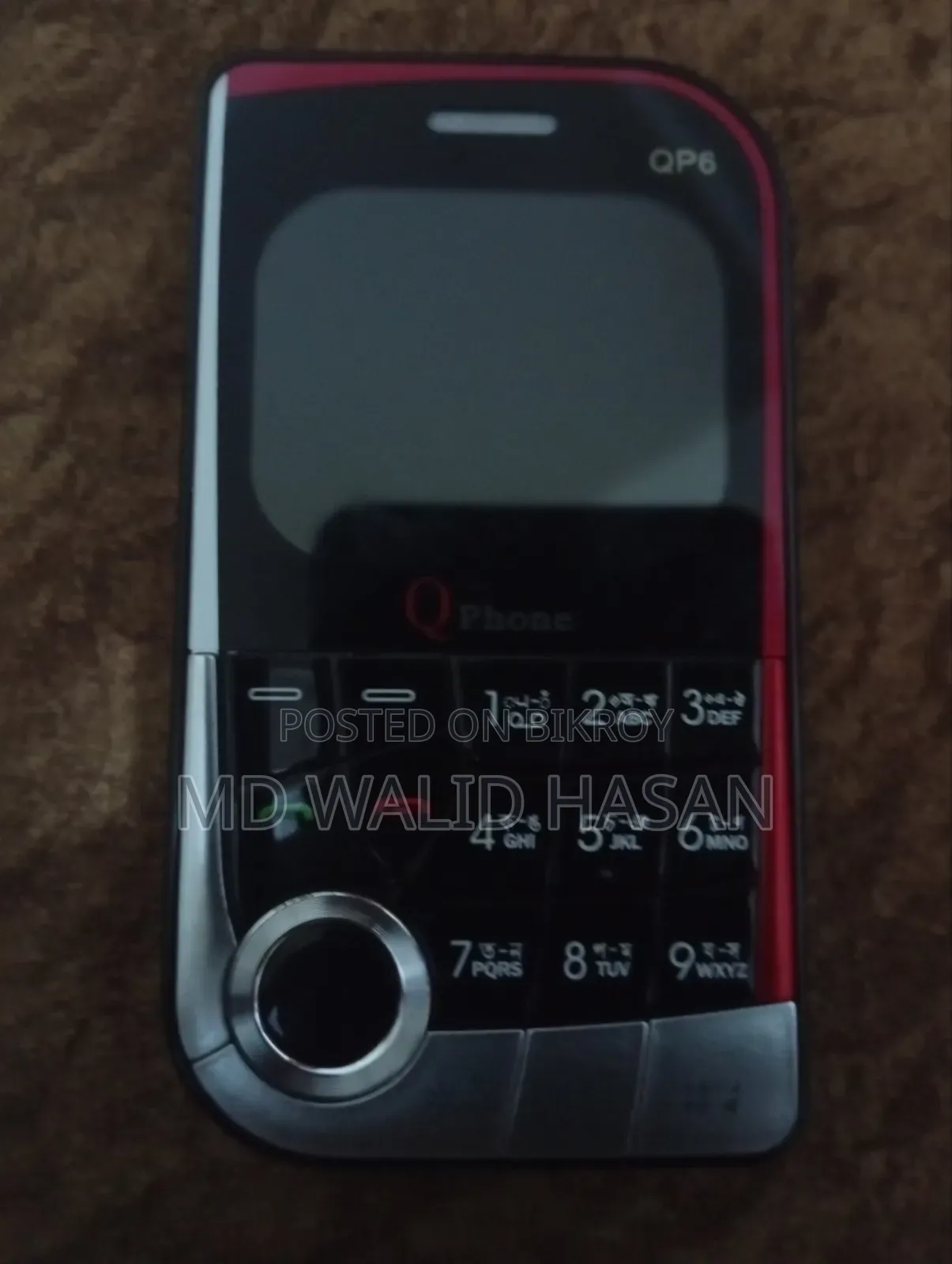 Qmobile Red