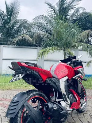 Yamaha Fazer V2 2017 Orange