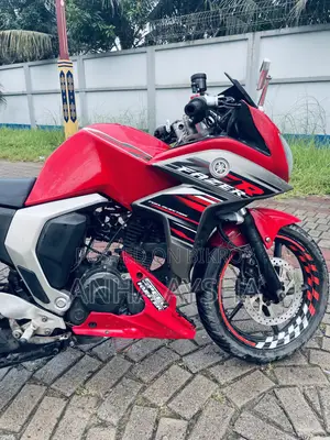 Yamaha Fazer V2 2017 Orange