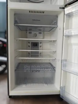 Used Walton Refrigerator WNJ-5A2 Non Frost 512 Liter Fresh Condition
