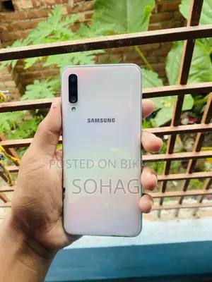 Samsung Galaxy A50 64 GB White