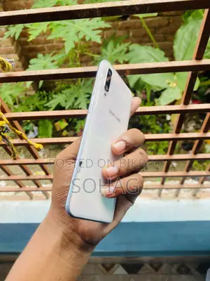 Samsung Galaxy A50 64 GB White