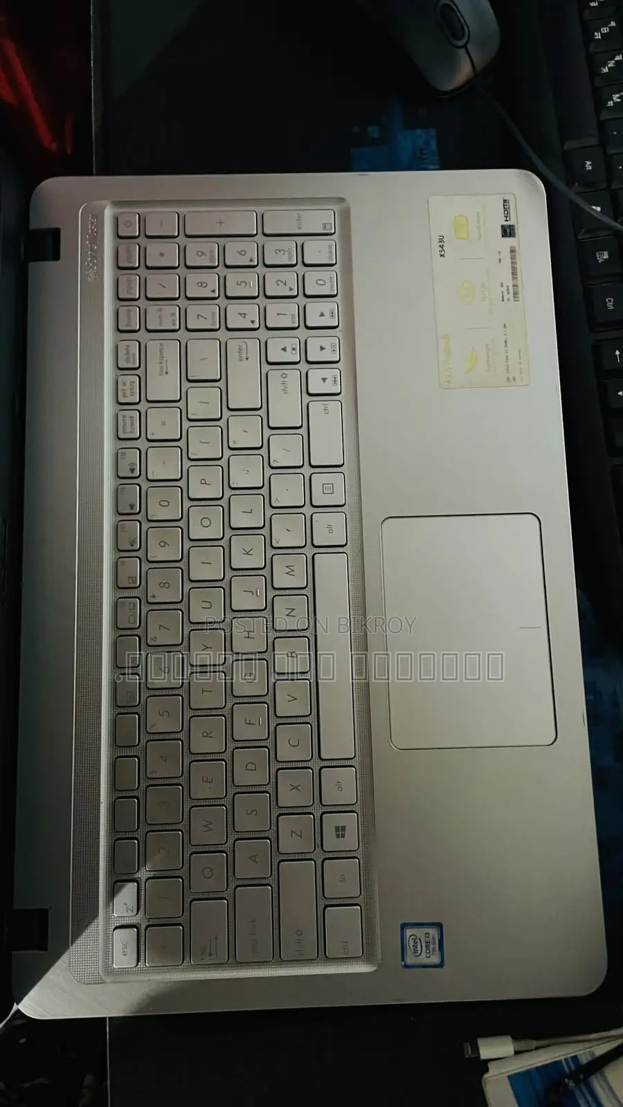 Laptop Asus Vivobook 15 8GB Intel Core i3 HDD 1T