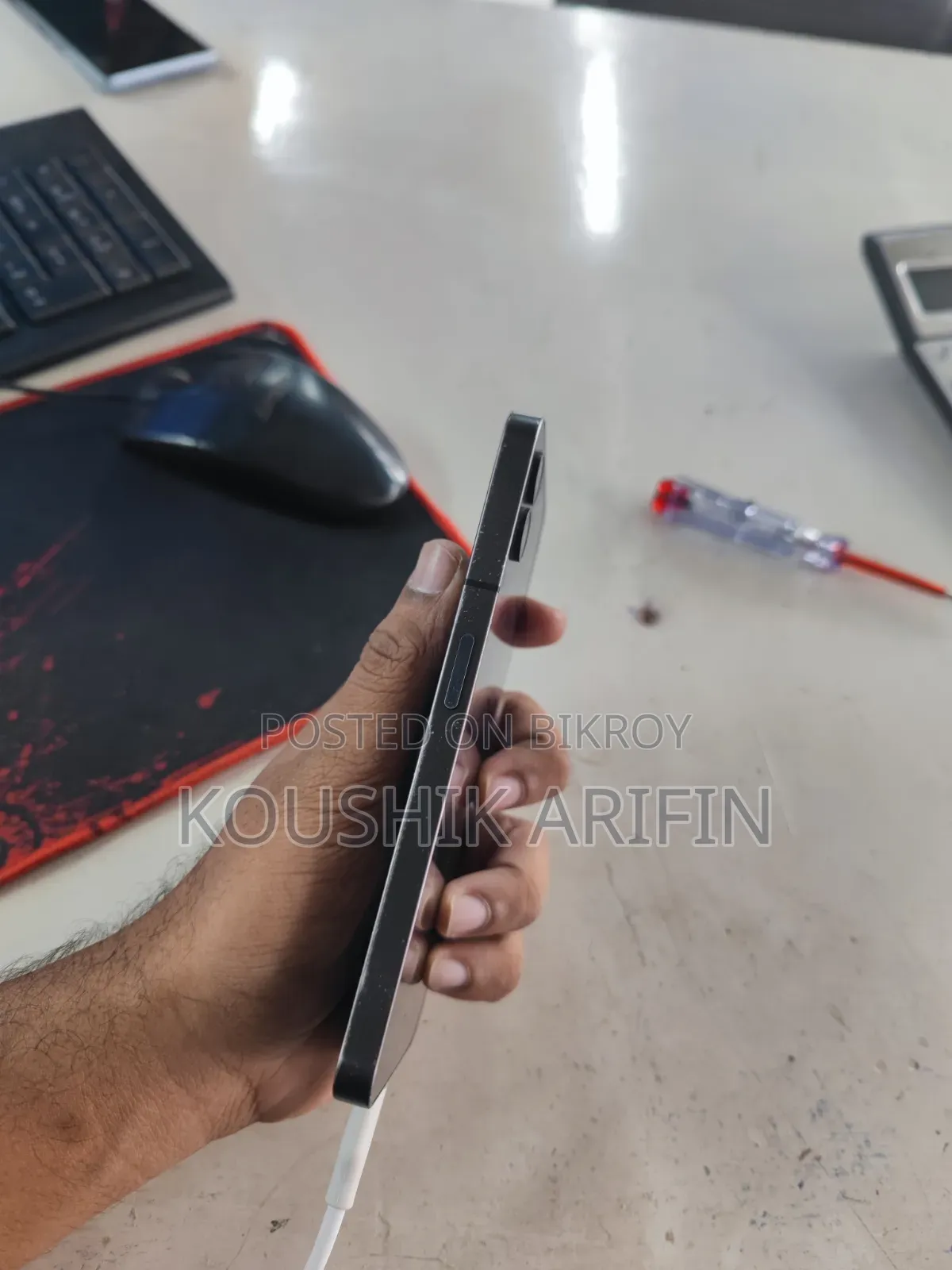 নাথিং ফোন ১ ১২৮ জিবি ব্ল্যাক
