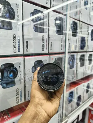 Canon 18-135mm USM Lens