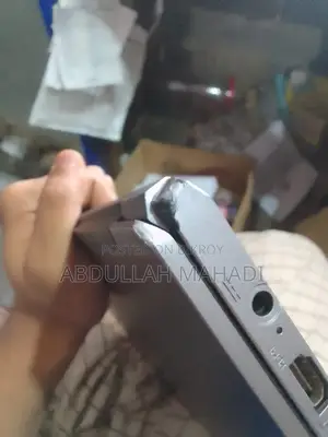 ল্যাপটপ ৮জিবি ইন্টেল কোর আই৩ এসএসডি ৫০০জিবি