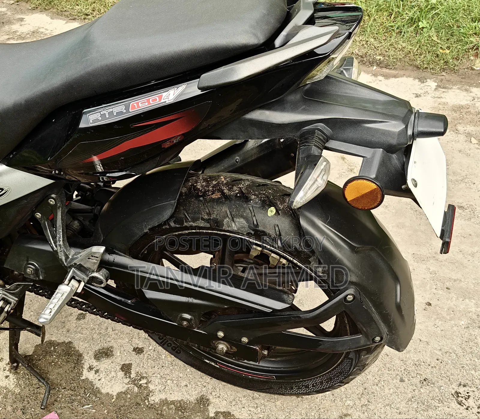 TVS Apache RTR 160 4V 2022 Black