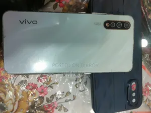 ভিভো ওয়াই১২এস ১২৮ জিবি