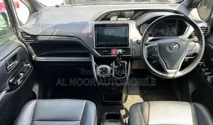 Toyota Esquire 2021 Black