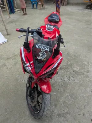 Honda CBR 2018 Red