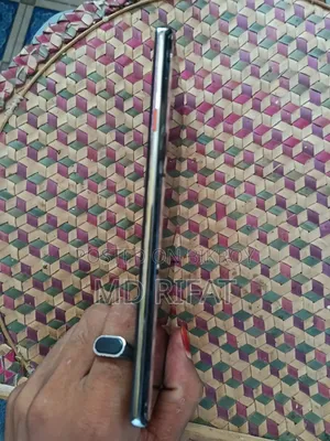 টেকনো ক্যামন ৪০ প্রো ৪জি ২৫৬ জিবি ব্ল্যাক